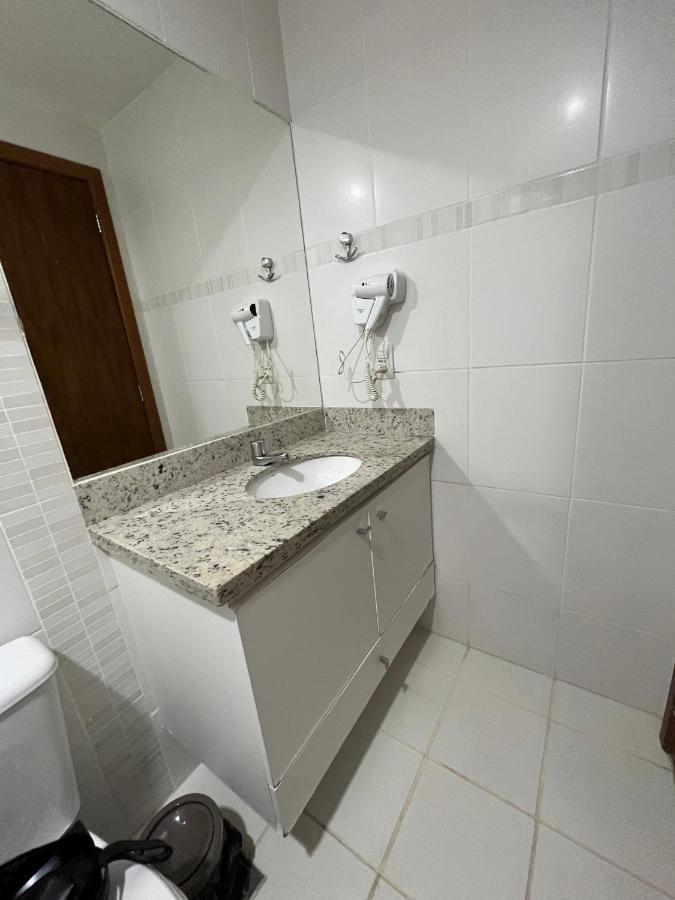 Flat 501 - Condominio Veredas Do Rio Quente - Diferenciado Com Ar Na Sala E No Quarto מראה חיצוני תמונה